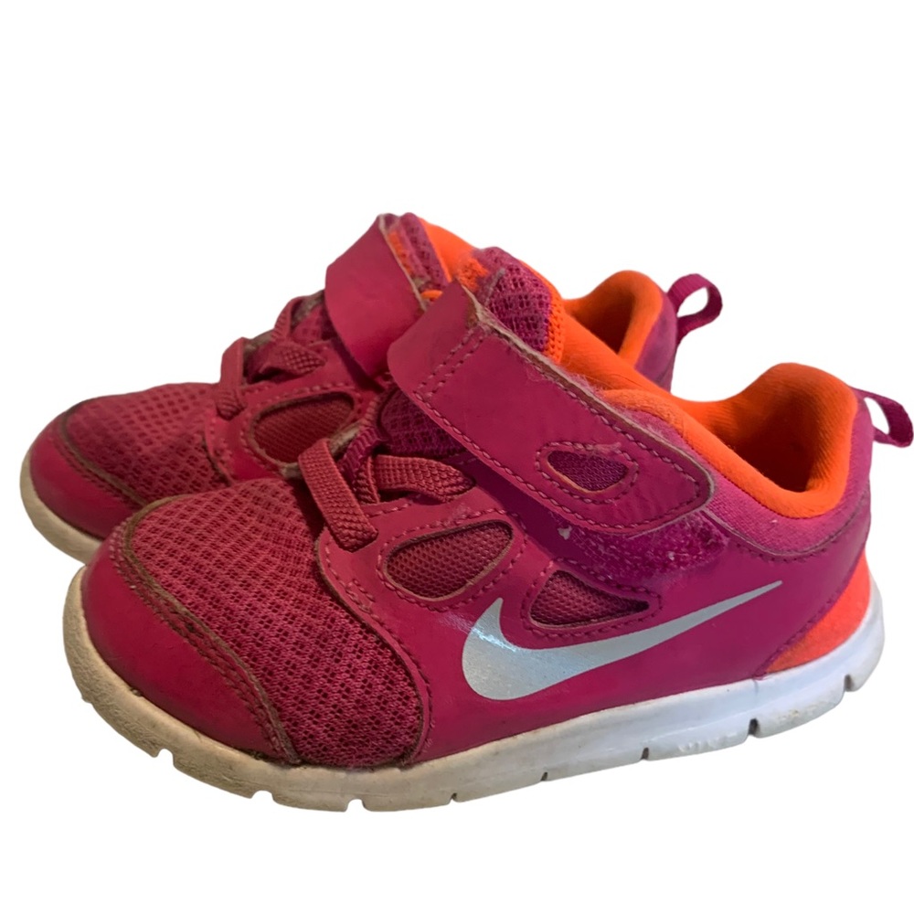 Nike Toddler Girls Pink Sneakers